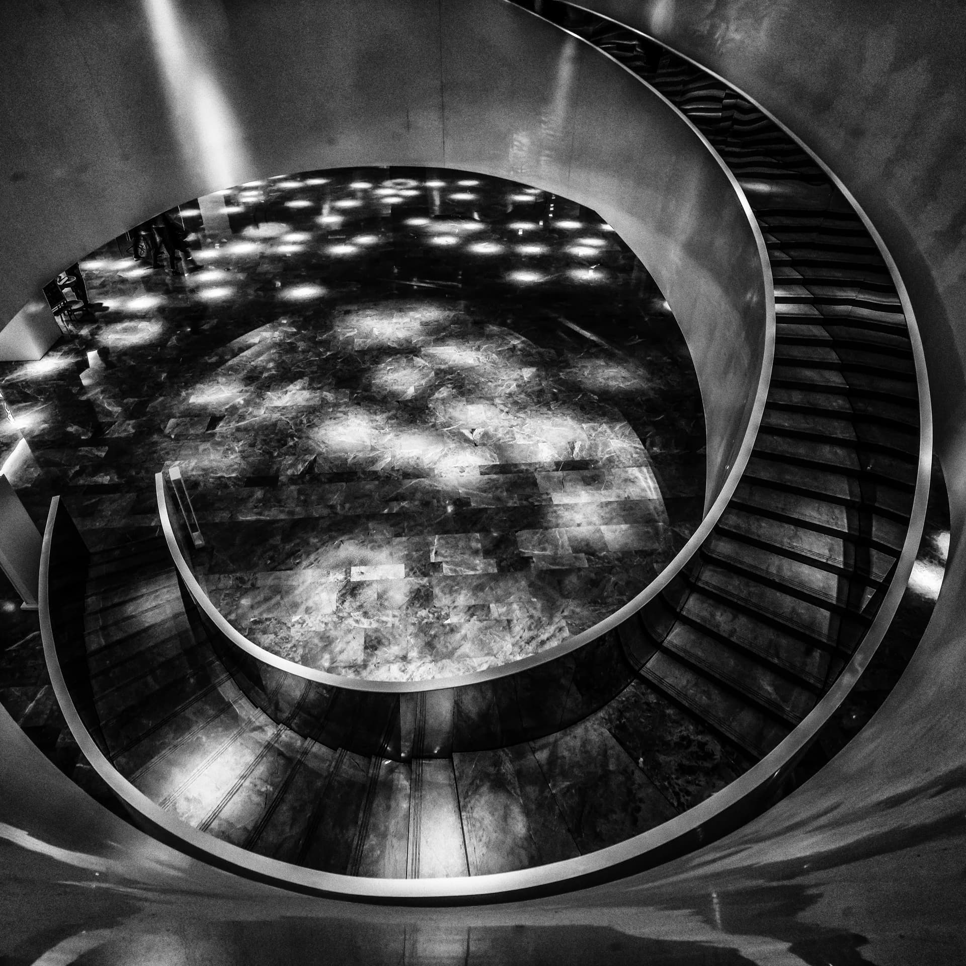 CIRCULAR