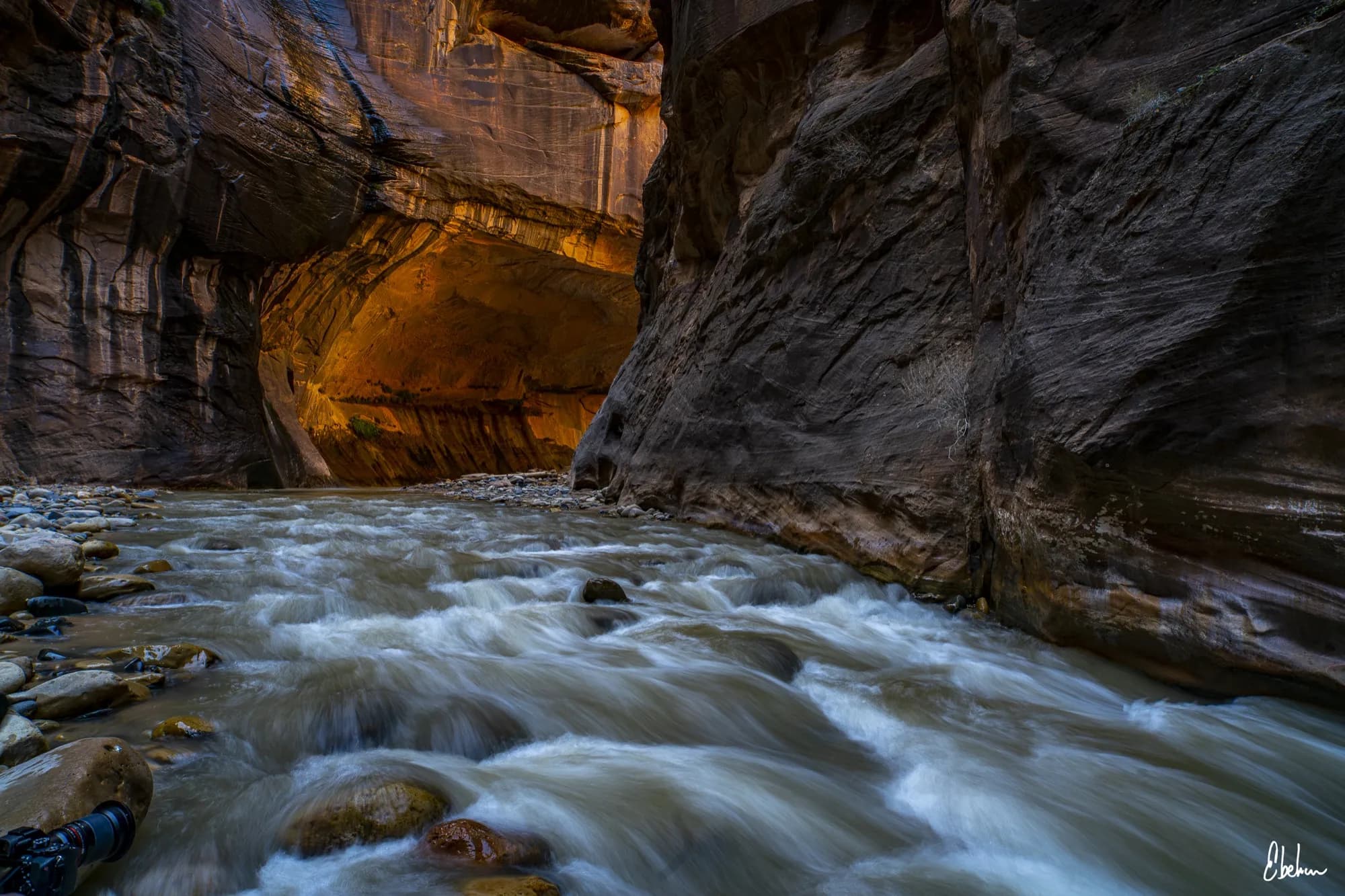 NARROWS 1