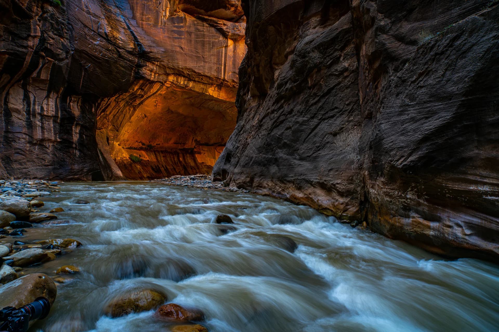 NARROWS 1