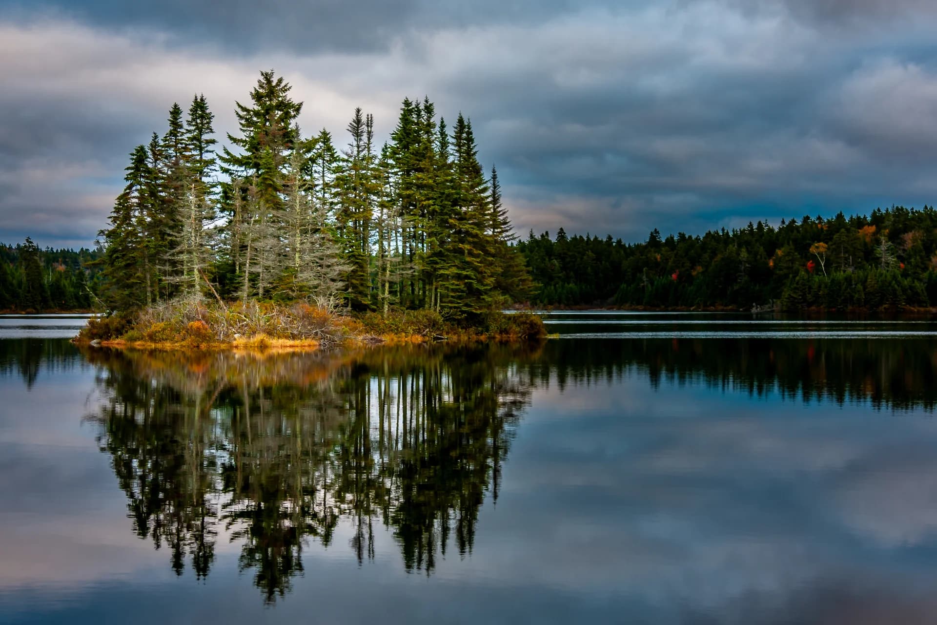 REFLEX LAKE